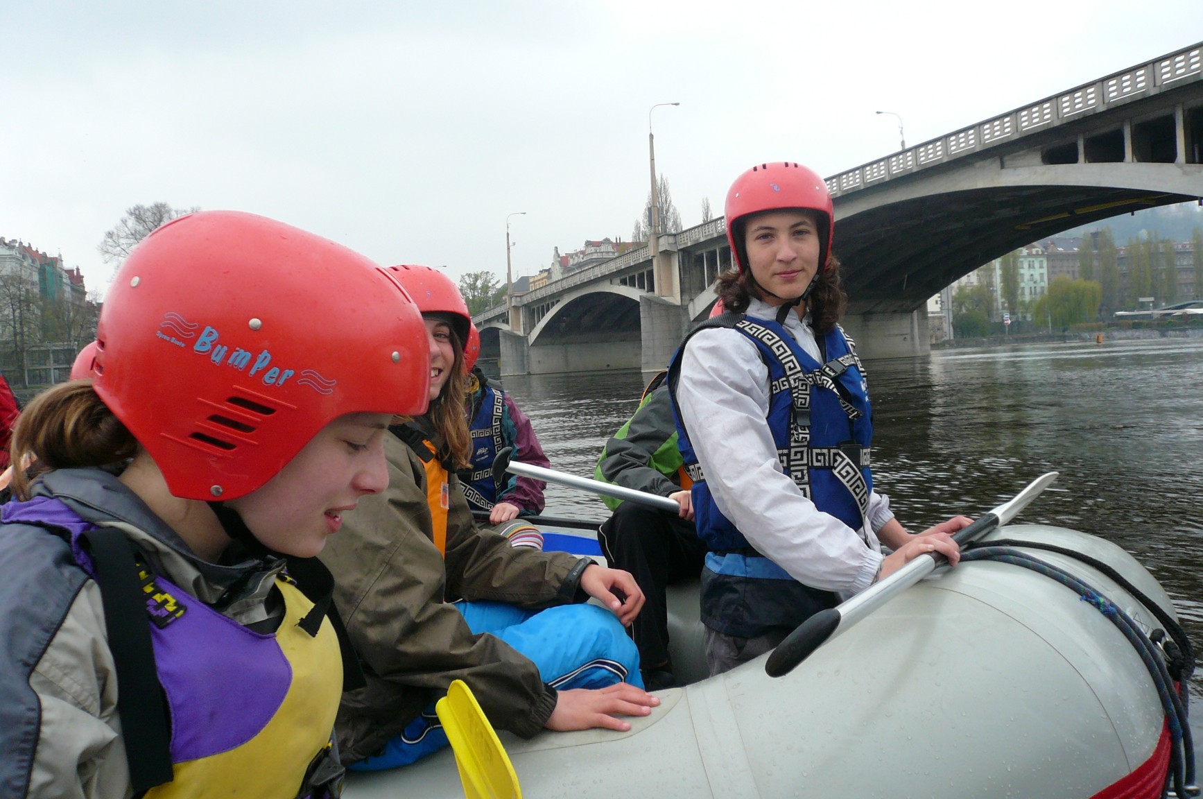 CAL 2008 04 Studna jez za vecera septa 25